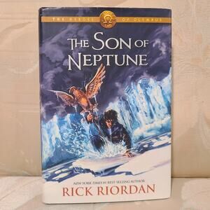 The Heroes of Olympus: The Son of Neptune (Book 2) 1st Edition Hard Cover